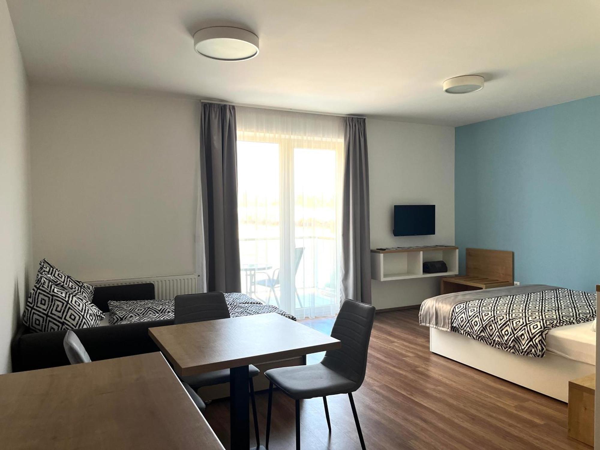 Berill Crystal Apartman Sárvár Buitenkant foto